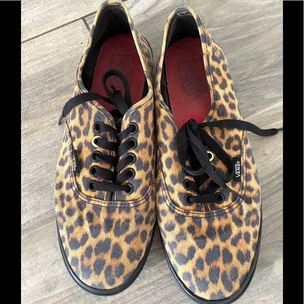 COPY - VANS Leopard Print Lace Up Sneakers-Size 8